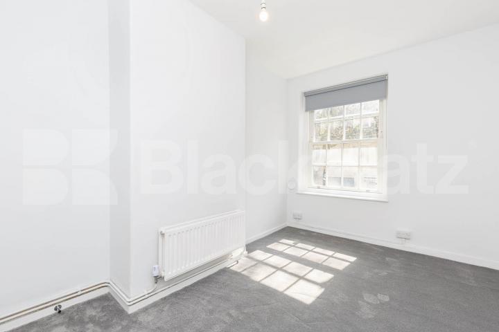 Newly refurbished one bed minutes to Euston, UCL and UCH Phoenix Road, Camden / Euston